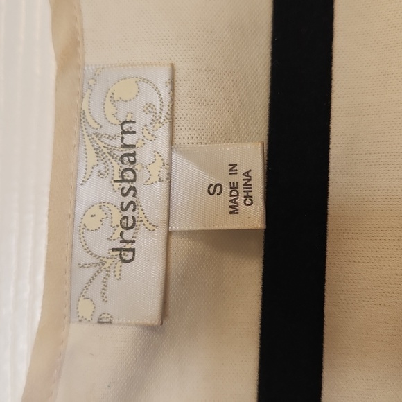 Dressbarn Women's Champagne Embroidered Floral Lace Blouse Size S - Picture 7 of 16